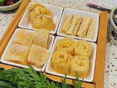 -椰子营·椰子鸡火锅(万象里店)