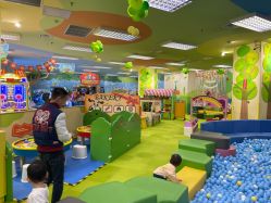 -莫莉幻想儿童乐园(哈尔滨王府井店)
