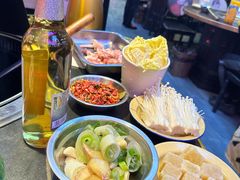 -地锅之家·鲜货工厂(华发路店)