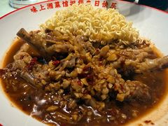 -味上湘菜馆(岳麓山店)