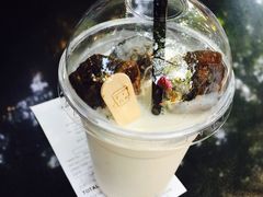 -莓园冰淇淋店
