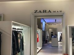 -ZARA(万达广场二七店)