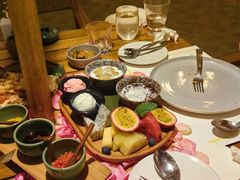 -三亚艾迪逊酒店·海滩烧烤 BARBACOA·现场乐队·浪漫晚餐·烧烤海鲜