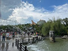 -茅山东方盐湖城景区