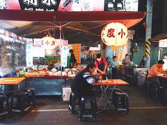 -六合夜市
