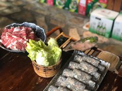 -东巴婆婆云南鱼豆花火锅(大东门店)