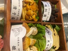 -椰子湾·海南火锅·糟粕醋·椰子鸡(正大广场店)