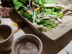 -领鲜潮牛鲜牛羊肉火锅(宏昌店)