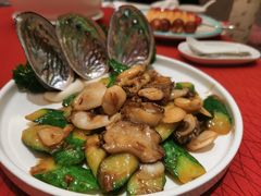-奕景酒家· 专注大连海鲜30年(星海广场店)
