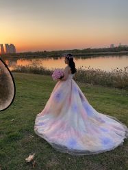 -都市丽人婚纱摄影