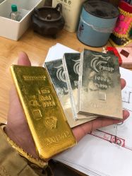 -烨麟黄金珠宝(和胤788广场一楼店)