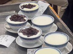 -周大娘牛乳(旧寨古村总店)