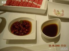 DSCN0815-鼎鼎香·港式火锅(北京SKP店)