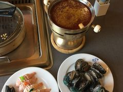 -小天鹅戴斯酒店鲸鲨百汇创作料理