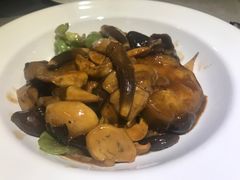 -半山腰·云南菜(侨福芳草地店)