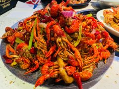 -沪小胖·小龙虾·蓝龙王(八佰伴店)