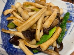 铁板菌菇-阿吾罗日本料理(K11艺术中心店)