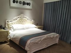 -南洋冠盛酒店(广州天河公园地铁站店)