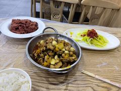 -江城燕子大排档(江汉路步行街店)