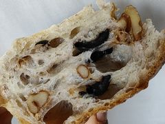 黑豆松子恰巴塔-mbd(华山路店)