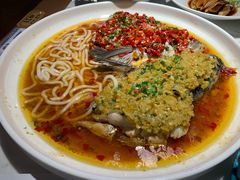 -荷塘秋月·本帮江浙菜(国权路店)