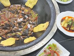 -桃源山庄·水蜜桃采摘·柴火鸡·烧烤团建(龙泉山店)
