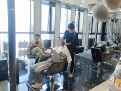 -TOP HAIR SALON