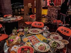 -张牌牌·东北烤肉小吃市集(金楠天街店)
