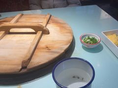 -鱼窝棚柴火铁锅炖(富山屯店)