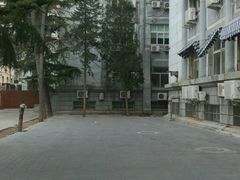-北京积水潭医院-停车场