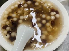 -芳婆糕团店(王府大街店)