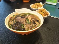 -黔阿牛菌汤牛肉粉全牛火锅(喷水池店)