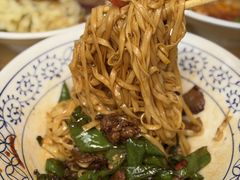 -李与白包子铺(桐梓林店)