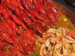 -何师烧烤Pro ·江湖川菜·小龙虾·精酿(太古里旗舰店)