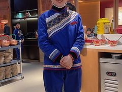 -老牌坊云南鱼豆花火锅(哈西万达店)