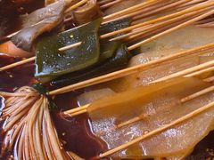 -拈签一笑黄牛肉辣卤串串