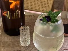 -Shift cocktail bar鸡尾酒吧
