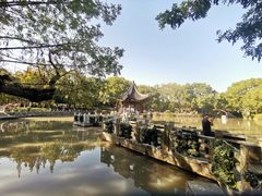 -汇龙潭