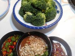 -牛员外鲜切牛肉火锅