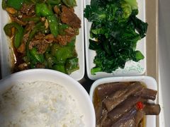 -老乡鸡(融科天地店)