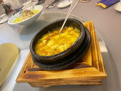 蟹黄烩豆腐-银都上海菜馆(粤海东路店)