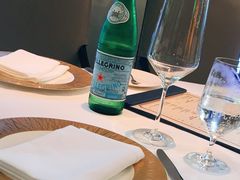 -龙虾酒吧扒房(宁波香格里拉店)