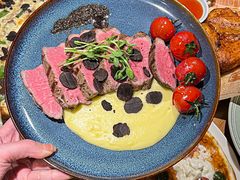 -JINNS锦时 steak&pizza(浸信会礼拜堂旧址店)