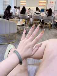 -UGIRL有个美甲