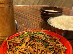 凉拌牛皮豆干-丁叮小排档·八道江湖菜·团建聚餐(车公庙店)