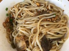 -牛八宝桂林米粉(八里庄店)