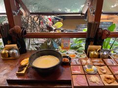 -银米·云南传统过桥米线(双廊黑金冠店)