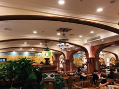 -清真·玛丽亚新疆菜主题餐厅(浙江中路店)