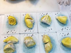 -领鲜活海鲜榴莲自助火锅(东门店)