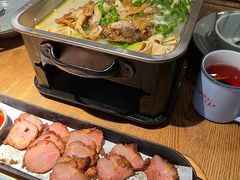 -蜜桃餐厅·伴山(湖滨商业街店)